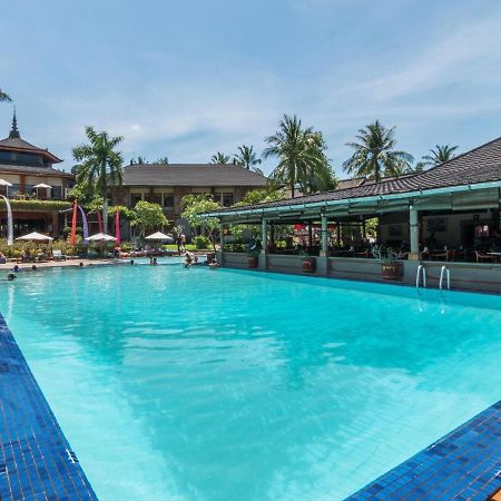 Club Bali Suite Legian Ngoại thất bức ảnh