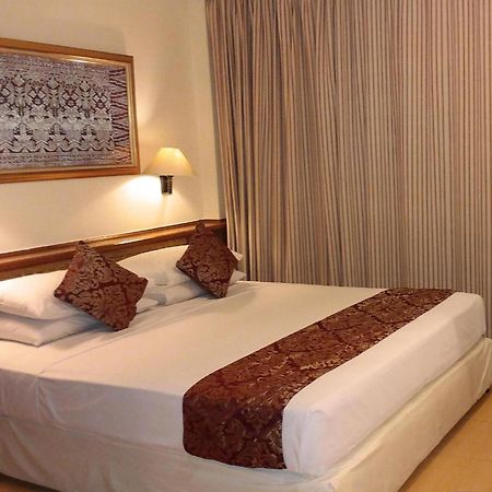 Club Bali Suite Legian Ngoại thất bức ảnh