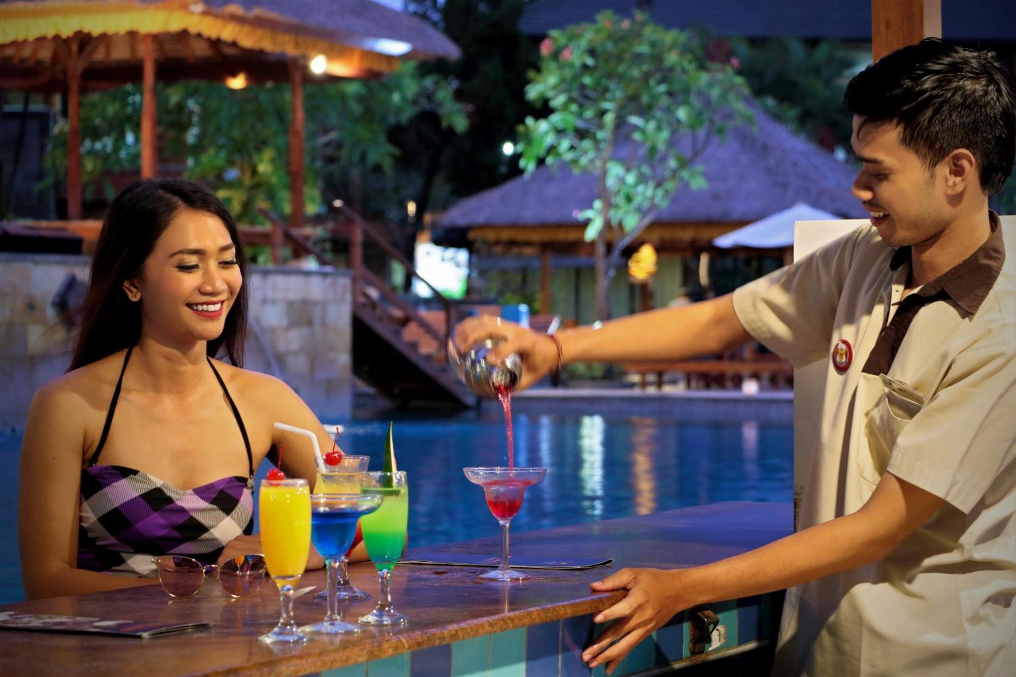 Club Bali Suite Legian Ngoại thất bức ảnh